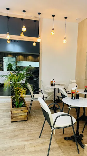 Li’s Raviolis Chinois - Léon Blum