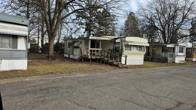 A & L Mobile Home Park