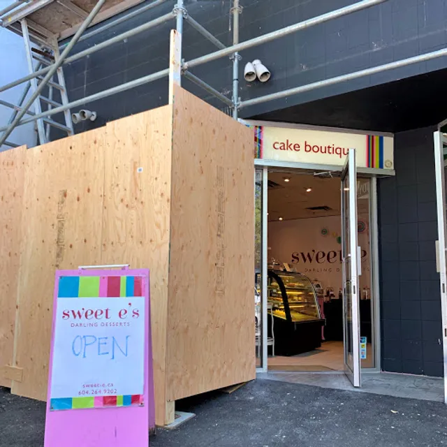 Sweet E's Darling Desserts