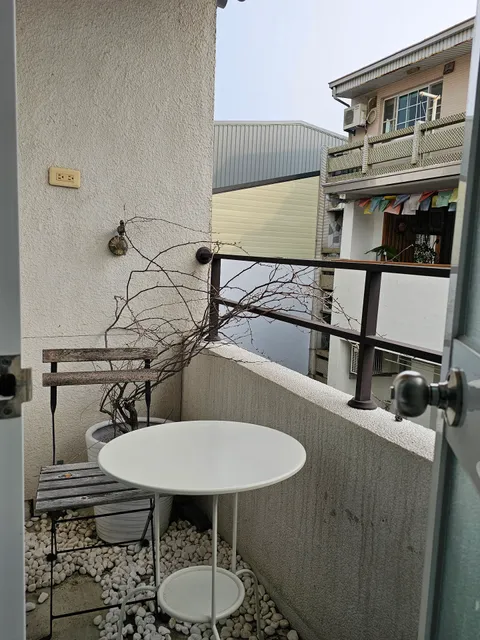 Hao Shi Lien Lien (House Lien Lien)