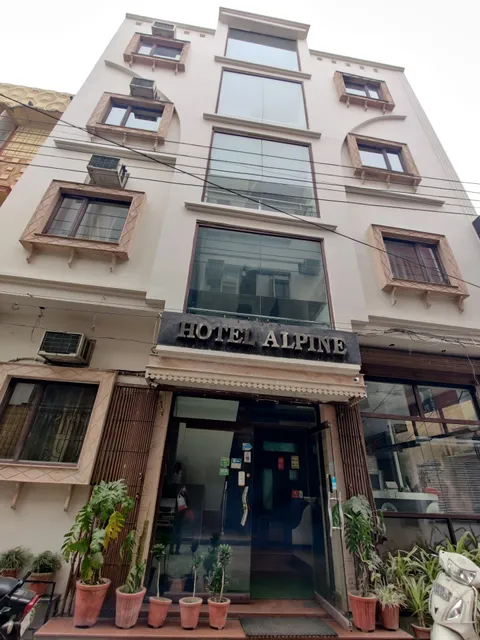 Hotel Alpine