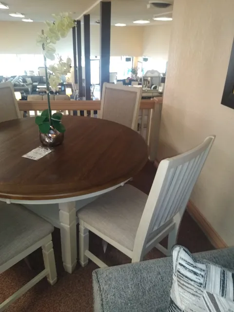 El Capitan Furniture