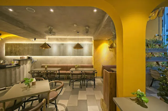 Tartine Saïgon - Bà Huyện Thanh Quan, Q3