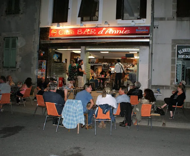 Café Bar d'Annie (Annie's Bar)