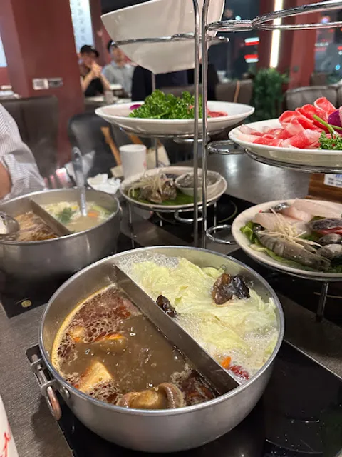 Red 99 City Hall Branch