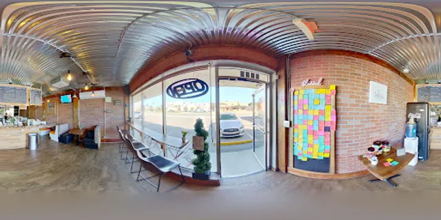 Healthy N' Fresh Cafe