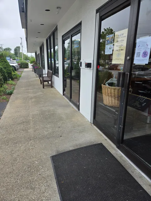 Aquidneck Meat Market Inc