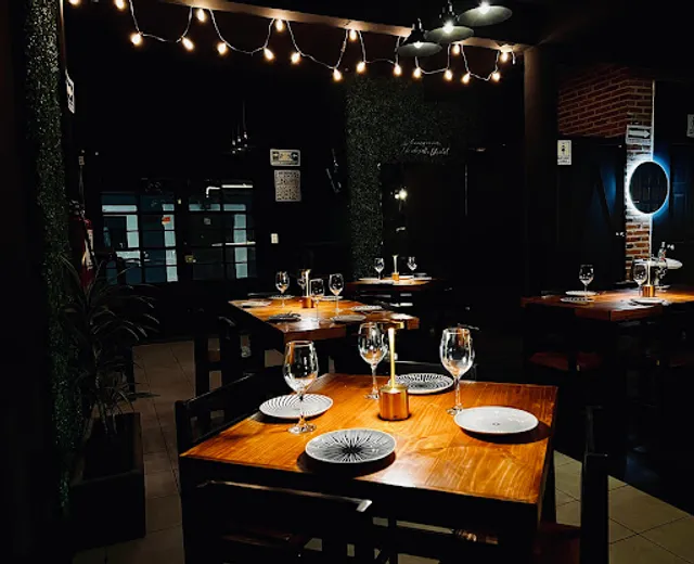 Restaurante Cardamomo