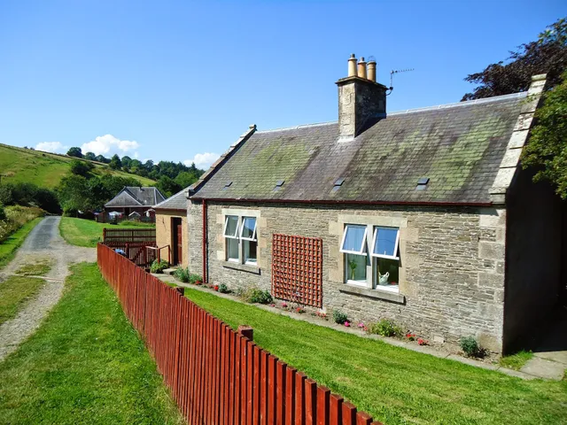 Martinshouse Holiday Cottage