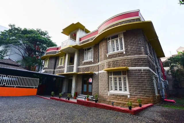 OYO Heritage Lodging And Boarding