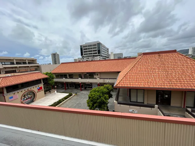 Chinatown Cultural Plaza parking garage