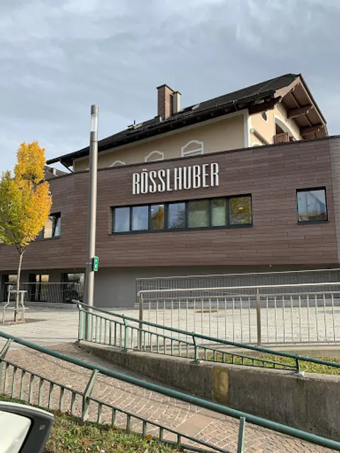 Bäckerei, Café, Konditorei Rößlhuber