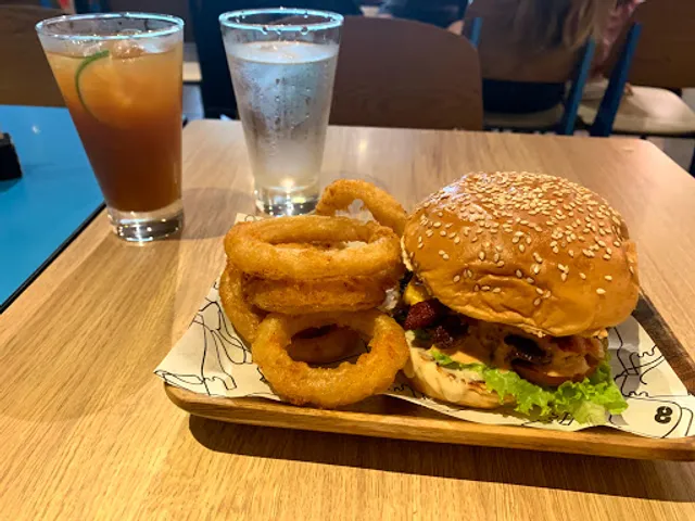 8 Cuts Burger Blends