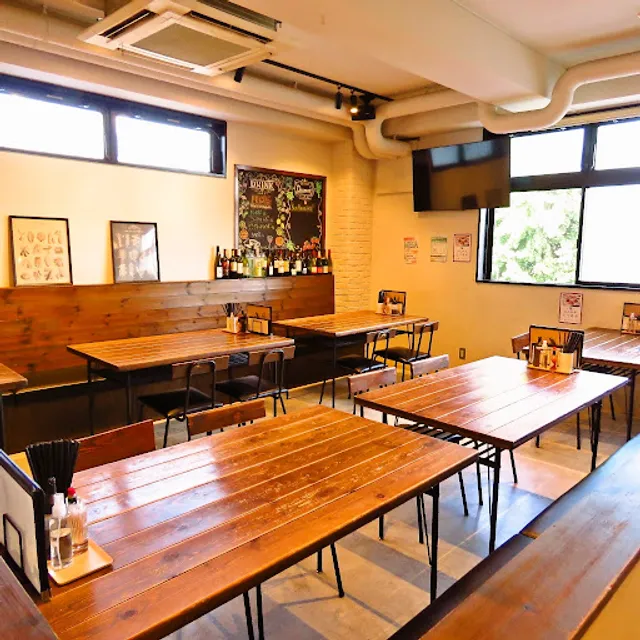 イタリアンバル サンハウス 原宿