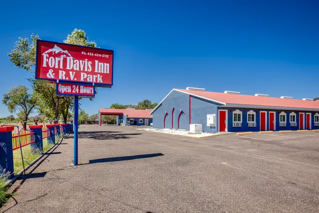 Fort Davis Inn & R.V. Park