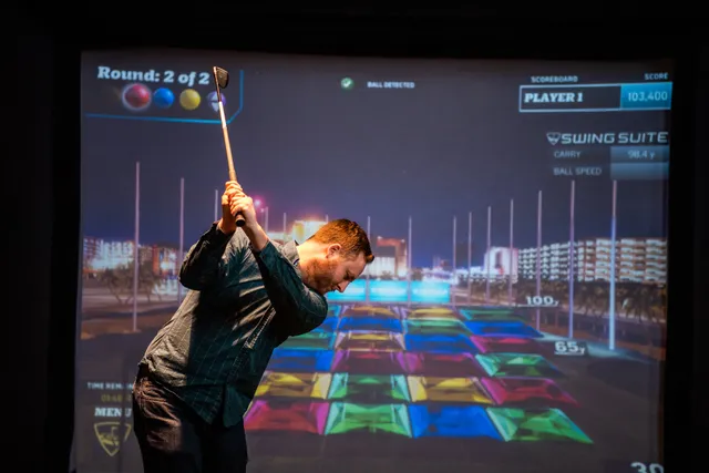 Anaheim Topgolf Swing Suite