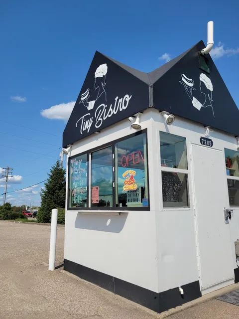 Tiny Bistro