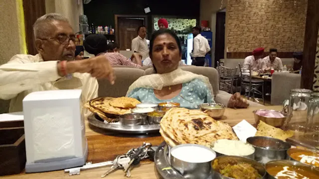 Daawat Restaurant & BANQUET