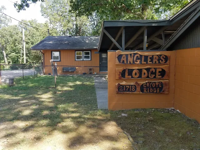 Angler's Lodge near Roaring River, LLC