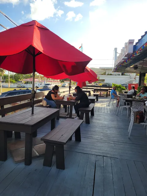 Agua Viva Restaurant & Bar