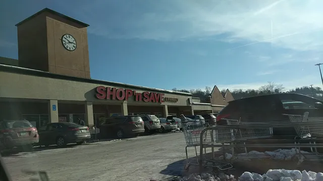 Holiday Park Shopping Center