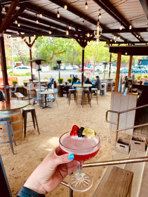 Lafayette Public House