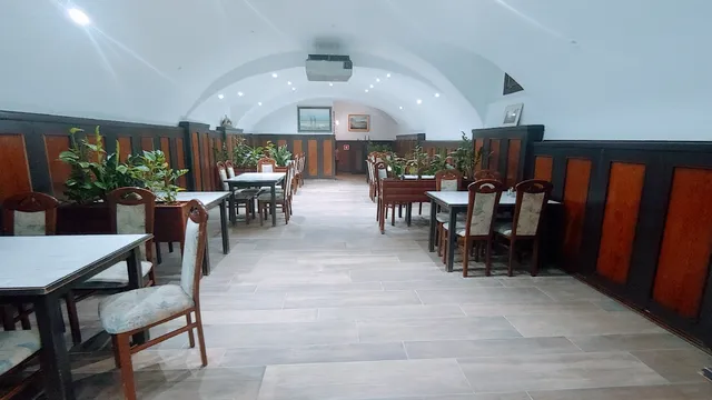 Okrepčevalnica Valvasorjev hram Zver Slavko s.p.