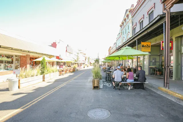 MeZe Eatery Grass Valley