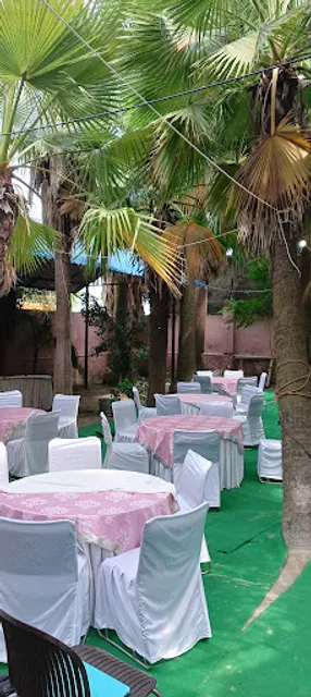 Salt N' Pepper / Temptation