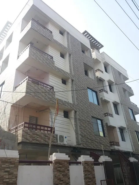 OYO 60034 Silver Estate Residency