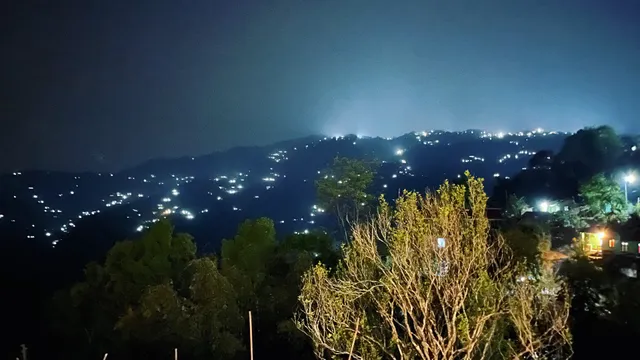 Orange Bari Farmstay near Tabakoshi