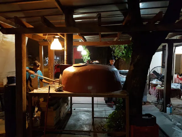 DiStrada Pizza Gourmet