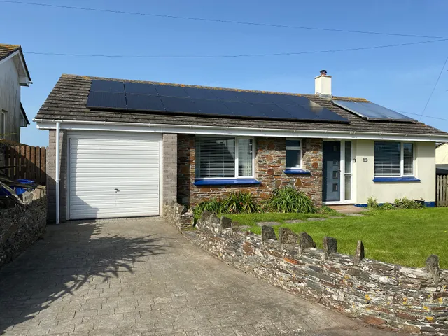 Tubbs Delight Dog friendly and Family Friendly With Hot Tub