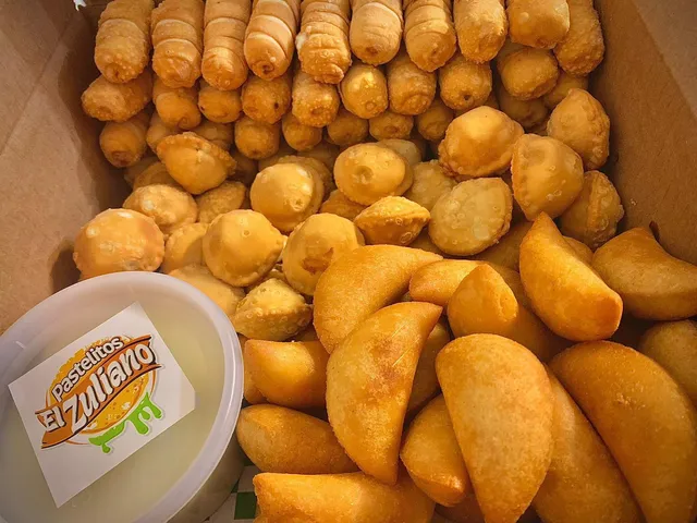 Pastelitos El Zuliano Street Food