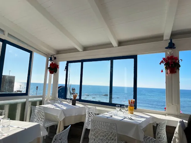 La Scogliera Restaurant~Tavern of the sea