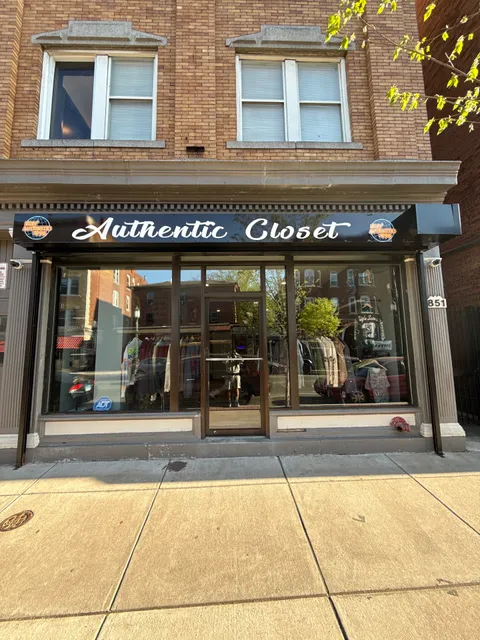 Authentic Closet 96’