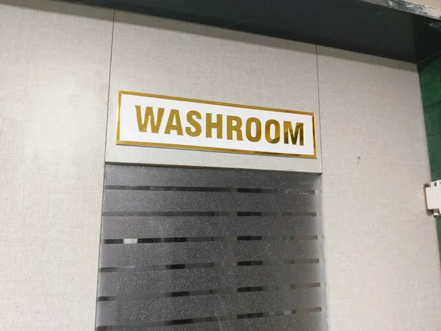 Rest Inn Hostel AC Dormitory Sakinaka