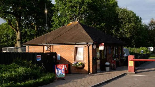 Longleat Caravan and Motorhome Club Campsite