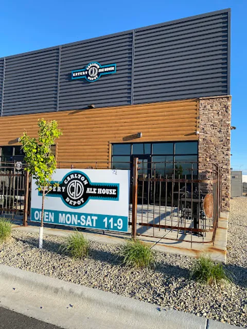 Carlton Depot Eatery & Alehouse