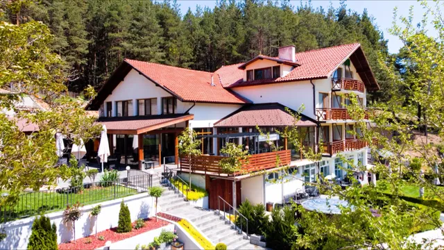 Hotel Helier town Yakorouda