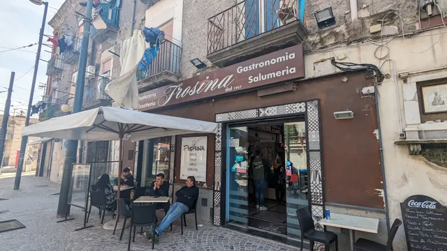 Frosina Gastronomia - Tavola Calda Napoli - Gastronomia Napoli