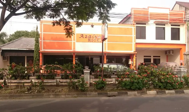 OYO 943 Hotel Azalea Syariah