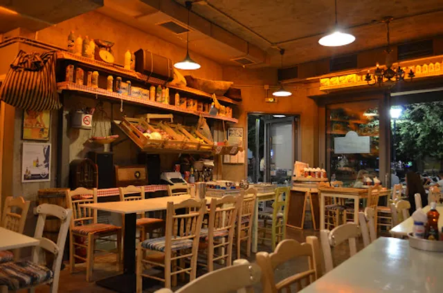 Pame Tsipouro Pame Kafeneio | Fokionos