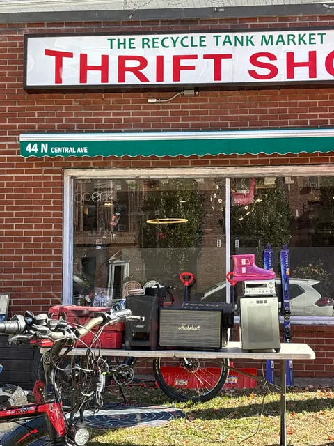 THE RECYCLE TANK MARKET THRIFT SHOP