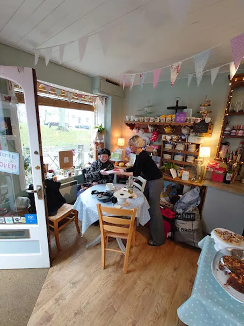 Bean on the Green Café