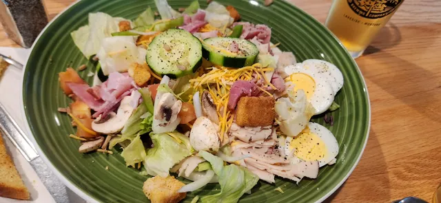 Big Bucks Sports Bar Grill ~ Casino