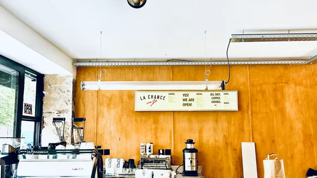 La Chance Café