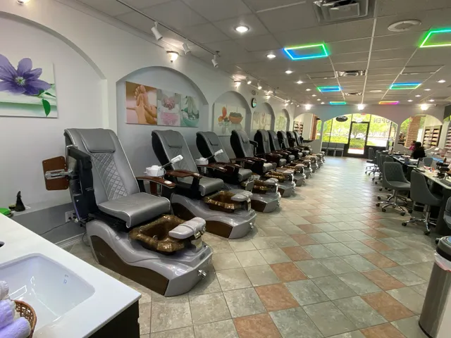 GA NAILS & SPA