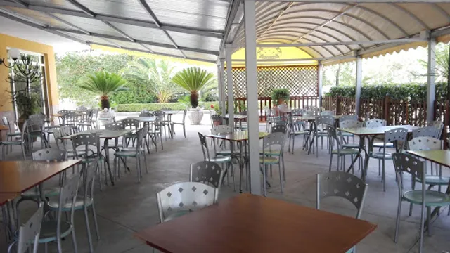 Hotel Paradise Restaurant