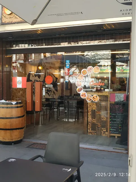 AUCALLAMA criollo & chifa Peruvian food